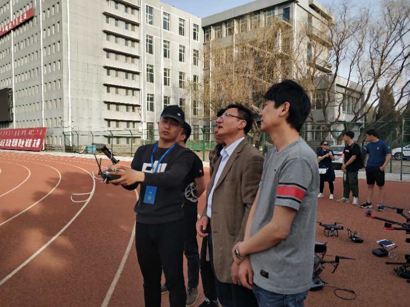 新闻传播学院实验中心开展“翻转课堂”教学活动