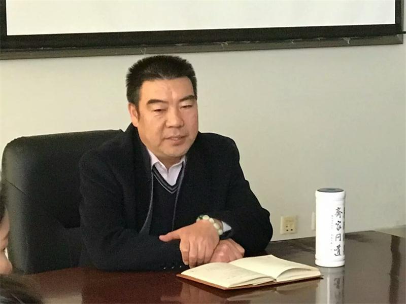 新闻传播学院学生通讯社邀请学院党总支书记张树天老师做业务培训